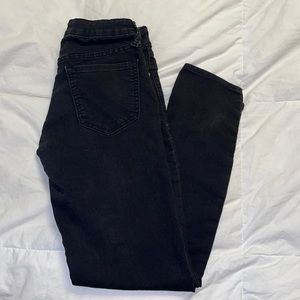 Old navy black skinny jeans